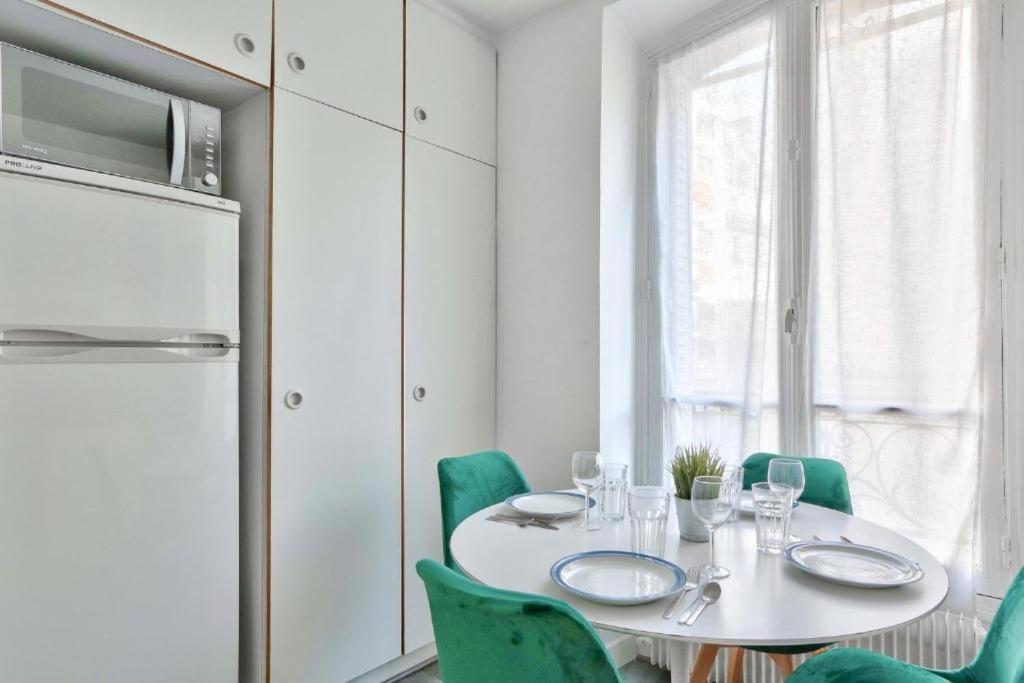 Appartement Quartier Emily In Paris Notre Dame المظهر الخارجي الصورة